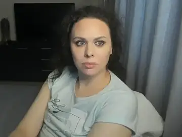 Stripchat Live Sex Cam of MollyCheiz
