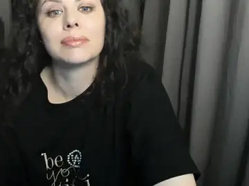 Stripchat Nude Webcam of MollyCheiz
