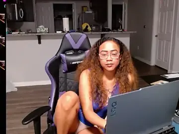Stripchat Live Porn of ReeseZen