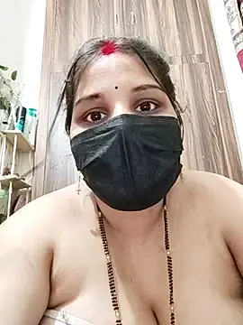 Stripchat Live Sex Cam of HOT_SEXY_BHABHI2