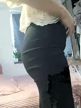 Stripchat Free Porn Cam of susu_baby
