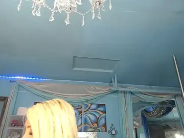 Stripchat Watch Live Sex Cams of ADRIANNA_FOX