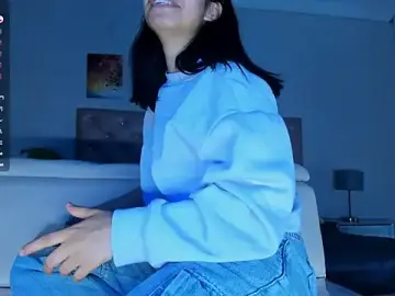 Stripchat Live Sex Cam of Lissalittlee