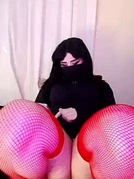 Stripchat Adult Webcams of Quen_Rubyy