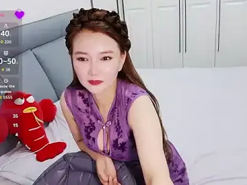 Stripchat Nude Webcam of LucyLin-d2