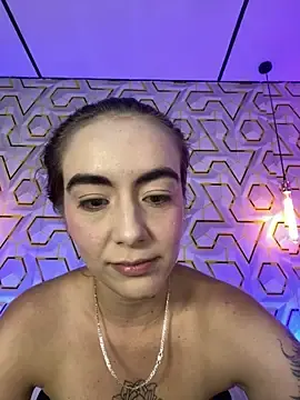 Stripchat Watch Live Sex Cams of MelanyyJhonson15