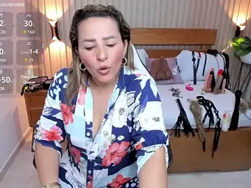 Stripchat Adult Webcam of luciana_ballesteros_