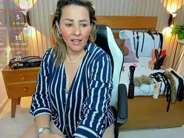 Stripchat Live Sex of luciana_ballesteros_