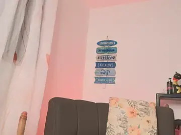 Stripchat Free Porn Cam of NaughtyxNicolle