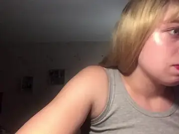 Stripchat Live Sex of SERBIAN_KISS