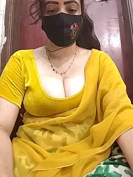 Stripchat Adult Webcam of Saanvi-Sen