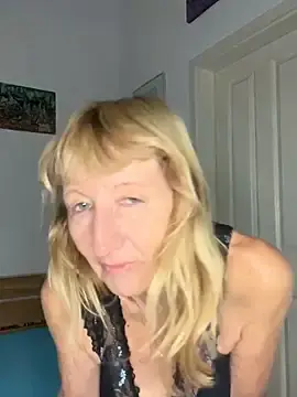 Stripchat Adult Video Chat of MatureKim