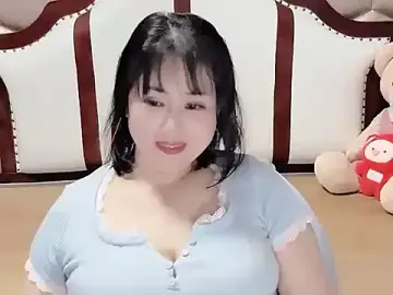 Stripchat Sex Cam of yaoyao22678