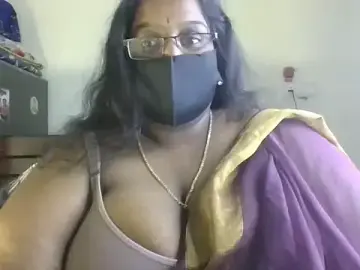 Stripchat Free Porn Cam of hootypriya