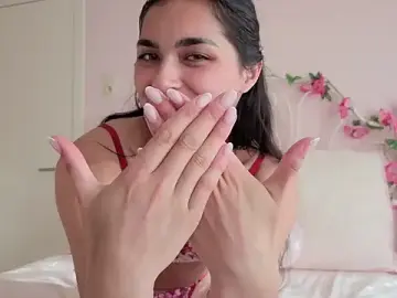 Stripchat Free Live Porn of yourbella37