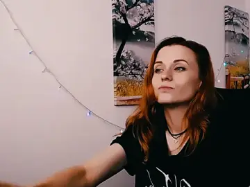Stripchat Sex Cam of PeppyMia