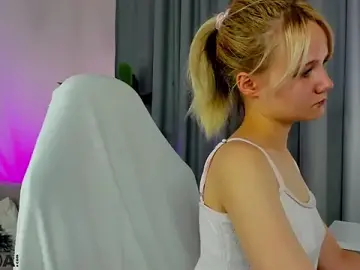 Stripchat Sex Chat of Bunny_Elsy