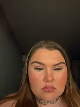 Stripchat Free Live Porn of BeeMay22