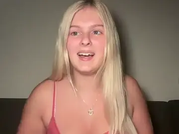 Stripchat Sex Chat of Allylove03