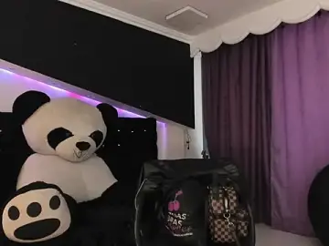Stripchat Sex Chat of Coral_Gibson