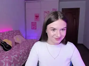 Stripchat Live Sex Cam of luna_lust_212