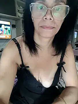 Stripchat Sex Cam of Cristotoza