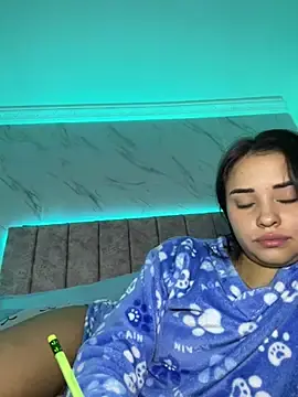 Stripchat Free Live Porn of Kimmymadison-