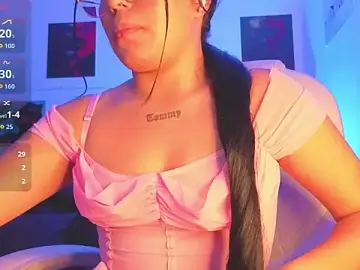 Stripchat Free Live Porn of valkyria_12