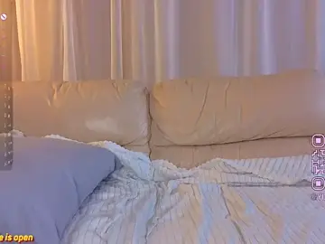 Stripchat Free Porn Cam of Brittney_Shaw