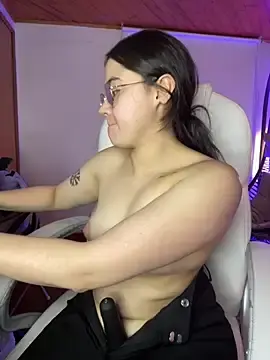 Stripchat Adult Video Chat of Camila_pinkk