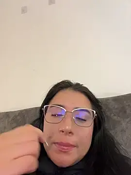 Stripchat Adult Webcams of KallyMyller1