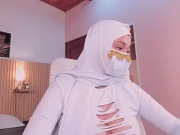 Stripchat Best live sex cam show of LittleNoor