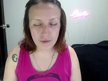 Stripchat Watch Live Sex Cams of kittykalor09