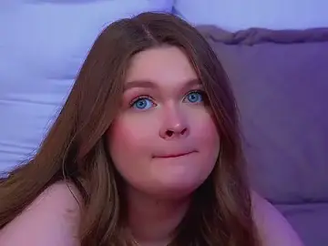 Stripchat Free Live Porn of CrystalLyons