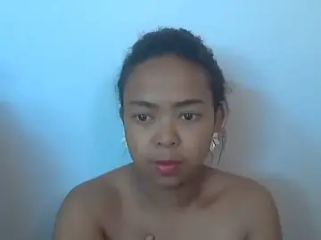 Stripchat Free Live Porn of milkboobsgirl