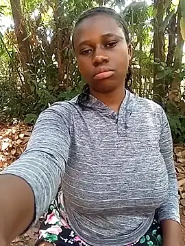 Stripchat Live Sex Cam of Sassy_boobs21