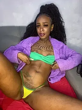 Stripchat Sex Cam of MariaLorenaah