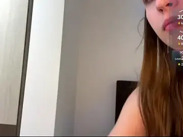 Stripchat Free Porn Cam of LunaDarkwood