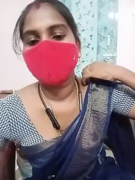 Stripchat Watch Live Sex Cams of Tamil_roja17