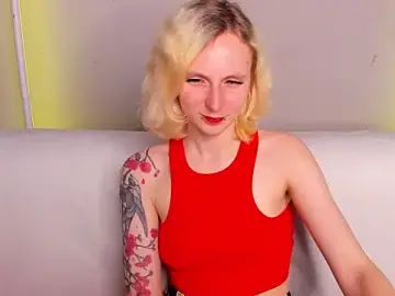 Stripchat Watch Live Sex Cams of LikiLips