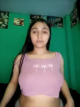 Stripchat Adult Webcam of Nahiara_velez