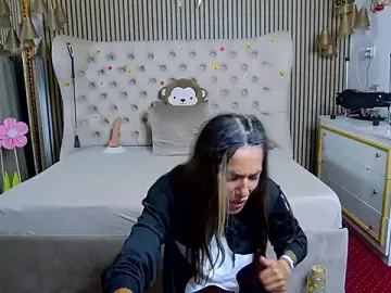 Stripchat Sex Chat of PlayfulShow
