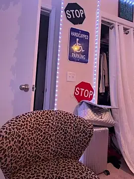 Stripchat Live Sex Cam of Terribletabby
