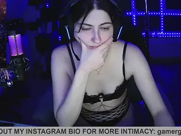 Stripchat Live Sex Cam of Gamergirl-Linela