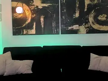 Stripchat Live Sex Cam of LucianaMillerX