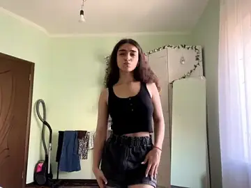 Stripchat Watch Live Sex Cams of Annthebest