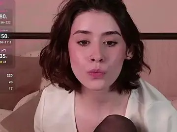Stripchat Best live sex cam show of HannahHenn