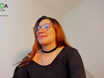 Stripchat Live Sex Cam of kathryn07