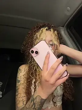Stripchat Free Porn Cam of Joyce-fire