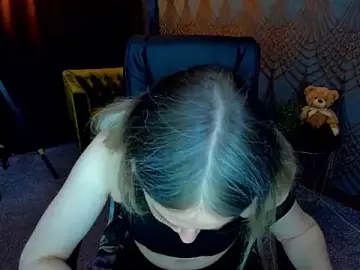 Stripchat Adult Webcam of Anna_Snows